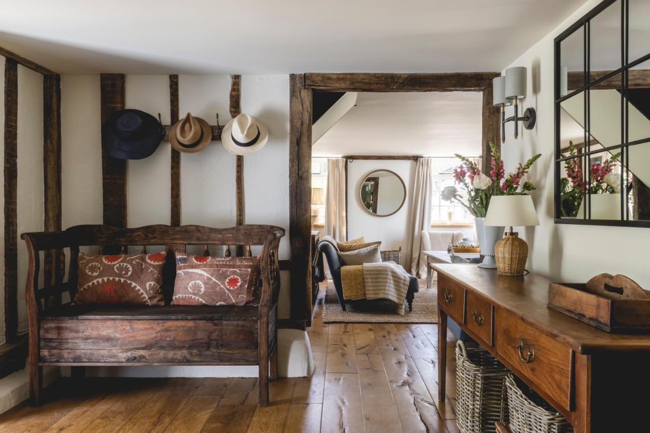 Cosy Cottage With Beautiful Garden, Hottub & Sauna Marden  Eksteriør bilde