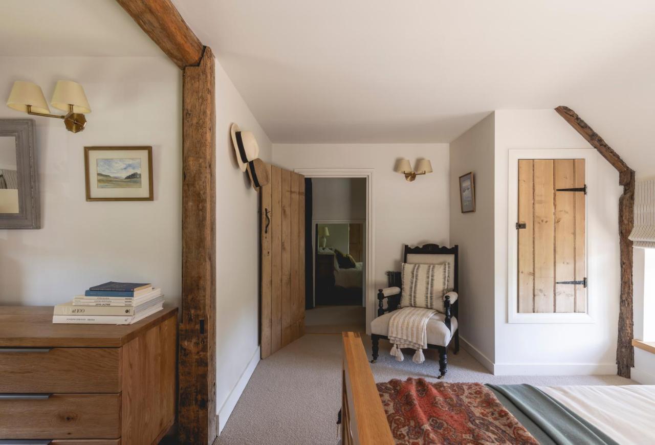 Cosy Cottage With Beautiful Garden, Hottub & Sauna Marden  Eksteriør bilde